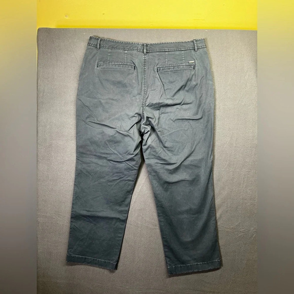 LL Bean Favorite Fit Gray Cropped Pants Womens 14R stretch Casual cute 1326 - Picture 8 of 10